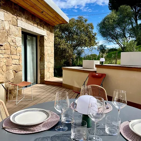 Caseddu 100m De La Feriehus *