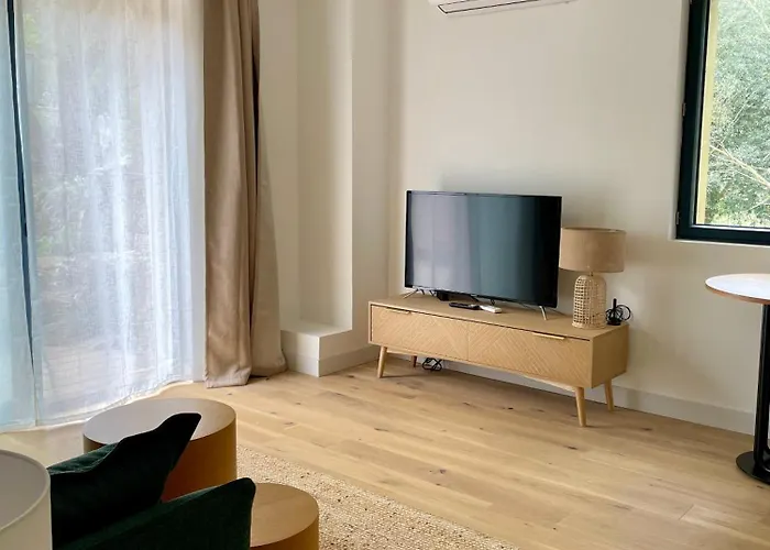 Caseddu 100m De La カンポモロ